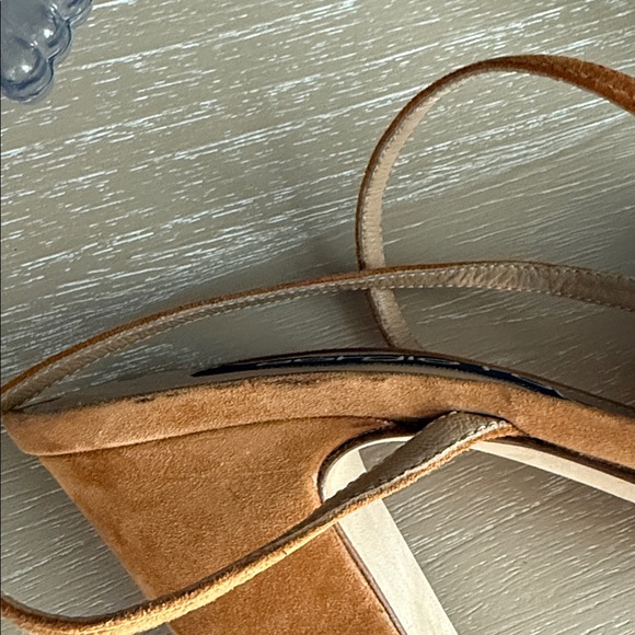 Sergio Rossi Tan Suede Platform Heels - Picture 12 of 12